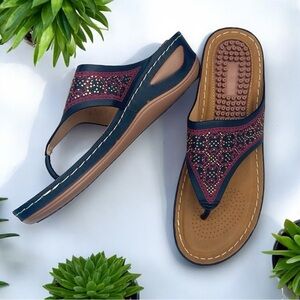 Women’s Black/Red Rhinestone Accents Comfort Wedge‎ Sandal